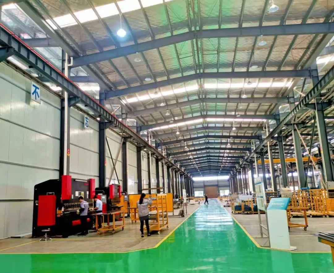 【太原笑宇企业培训发展有限公司湖南生产基地】热火朝天生产忙，高质高效产精品！​